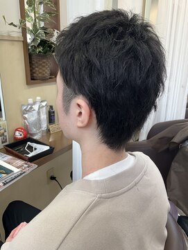 コアフィールフィス(COIFFURE fils) 【見附　今町】サイド刈り上げ似合わせ束感ショート　清潔感