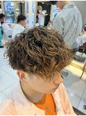 スパイラルパーマ　波巻きスパイラル　スペインカール　プードル