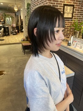 ヘアーデザイン シュシュ(hair design Chou Chou by Yone) 黒髪ウルフレイヤーカット&髪質改善ストレート