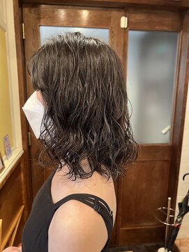 ラレイ ハラジュク(Lalei harajuku) 《ささき》スパイラルパーマ/ウルフカット/レイヤーカット/前髪