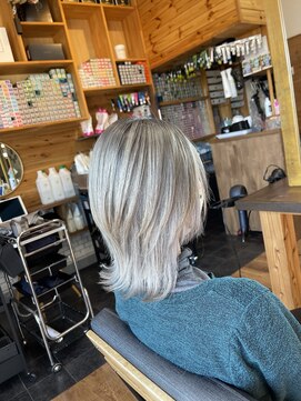 ルッカヘアガーデン バイ ラッシュゴールド(RUCCA HAIR GARDEN by LUSH GOLD) ホワイトウルフ