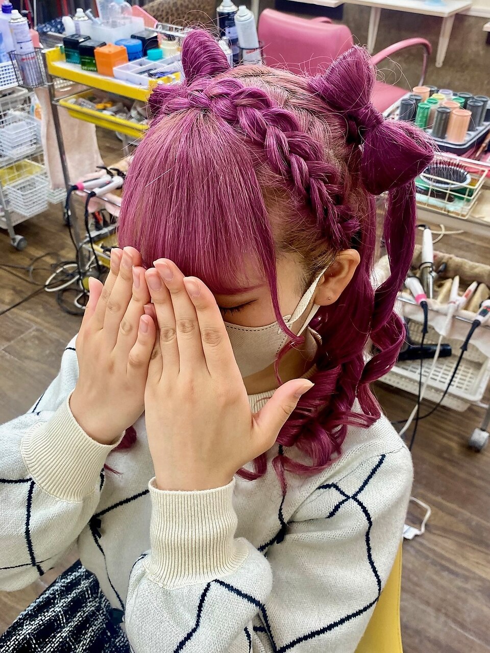 ハンパなく可愛い♪『編みカチュ+ツインテール&立体リボン ハンパなく可愛い♪『編みカチュ+ツインテール&立体リボン