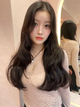 ボタン シブヤ(VOTAN SHIBUYA) アッシュ/グレージュ/韓国ヘア/渋谷/レイヤー/顔まわり