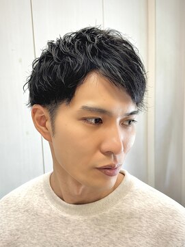 ヘアーアンドグルーミング ヨシザワインク(HAIR&GROOMING YOSHIZAWA Inc.) メンズビジネスツーブロックツイストスパイラルパーマ理容室黒髪