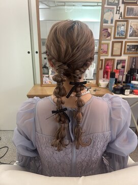 ヘアー アレス(hair ales) ツインアレンジ　ゆるふわ