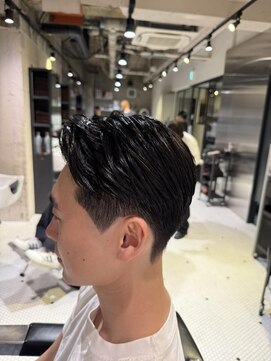 フランクスバーバーザスタンド(Frank’s barber the stand) スペインカール/スパイキーショート/フェザーパーマS