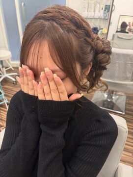 ヴィアス(Vias) 片クラゲヘア