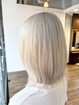 ビューティービースト 佐賀店(beauty:beast) ホワイトカラー/ケアブリーチ