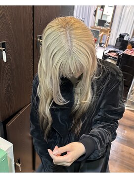 パレット 難波(Palette) ホワイトブロンド/ホワイトブリーチ/ケアブリーチ/エンドカラー