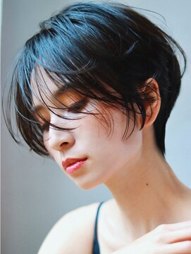 オーシャントーキョー サニー 原宿(OCEAN TOKYO Sunny) アンニュイショート