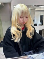 ランテルディ 渋谷(LANTERDIT)&nbsp;抜きっぱなしブロンド ハッシュカット 韓国レイヤー