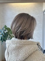 プリンプ トータルビューティ(PRIMP.total beauty) 白髪ぼかし ハイライト ミルクティーベージュ