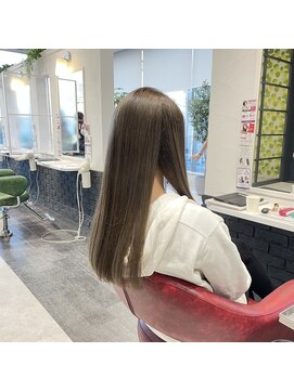 TELA HAIR 志木駅前店【テーラヘアー】【4月4日NEW OPEN（予定）】 グレージュ【志木駅前店】