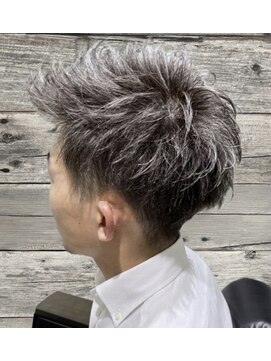 ヘアトリップゼン(HAIR TRIP ZEN) ウォーリアカット/メンズ/ブリーチ&カラー/大船/20代/30代/40代