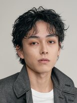 フィフス 大分(fifth)&nbsp;大分シャドウパーマメンズカットラウンドマッシュセンターパート