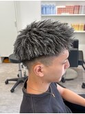刈り上げセンターパート/波巻きツイストスパイラル/大阪