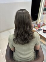 ロハスバイケンジ(LOHAS by KENJE) 透明感オリーブ×コテ巻き風パーマで柔らかロングヘア♪
