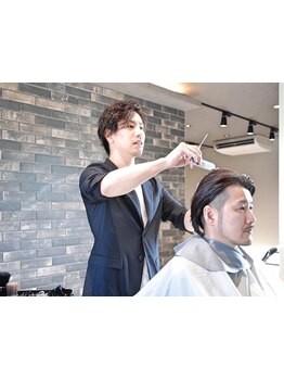 一度体験すればCut技術が高いのも納得！骨格やクセのお悩みに対しての技術×デザイン力に定評あり