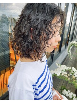 ベチカ(vetica) カジュアルモードなスパイラルロブ