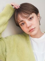 レジュアル(RESSUAL)&nbsp;グレージュ　大人かわいい　フェザーバング　マッシュショート