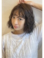 はな(hana)&nbsp;パーマくるくるパーマウェーブ強めパーマボブヘアロブ