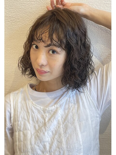 パーマくるくるパーマウェーブ強めパーマボブヘアロブ