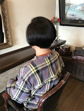 おしゃれ泥棒(ROUTE306) すっきりショートボブ (^^)