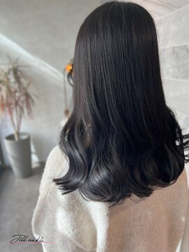 ジル アンク(Jill ankh) 《Jillankh 姫路駅前》グレージュ 暗髪 ブリーチあり 艶髪