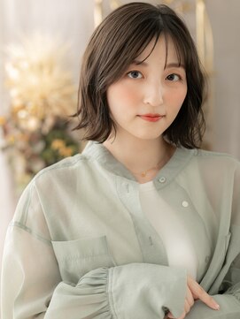 カバーヘア ブリス 戸田公園西口店(COVER HAIR bliss) 外ハネアッシュグレージュクセ毛風ボブa戸田公園20代30代40代