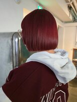 マカロニコースト(macaroni coast) ボブ ハイトーン ボルドーカラー ブリーチカラー 姫カット