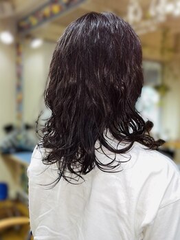 MASSVE  SO  HAIRSの写真/お洒落な定番スタイルを実現！忙しい朝を味方に！[波巻きパーマ/ニュアンスパーマ/ツイストスパイラル］