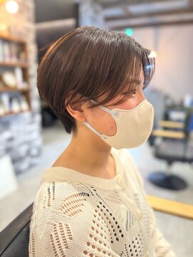 プリームヘアーホワイト(Pleame hair WHITE) コンパクトショート