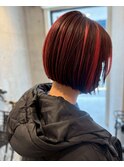 似合わせカットレッドインナーカラー×切りっぱなしボブ