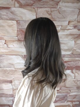 ワイエス(YS) 透明感グレージュカラー