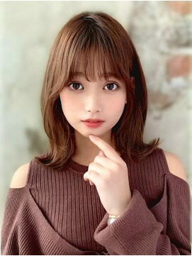 ココラー(COCOlar) クビレ外はねで小顔効果