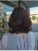 外ハネミディアムボブ