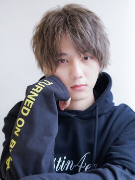 アクロス 原宿(AKROS) アップバングショートウルフ×グレージュカラー