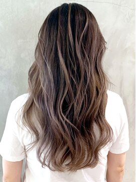 アイティー バイ アルバム 中野店(IT by ALBUM) ハイライトグラデーションロング_セミウェットウェーブ_ba305072