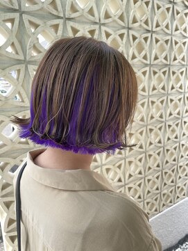 ワクヘアー(WaKu hair) ぶつ切りボブ　インナーカラー×バイオレット