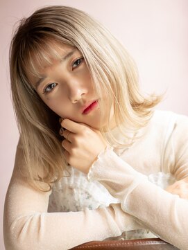オースト ヘアー ステラ 新宿店(Aust hair Stella) 顔周りにこだわり☆ベルボブ×ペールベージュ