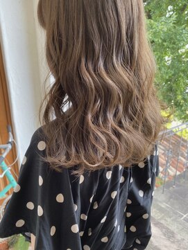 パディントン(Paddington) フラットミディアム♪シアーベージュで透き通る透明感☆