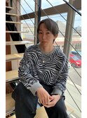 かきあげセンターパートツーブロック刈り上げ