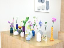 「Oto空間へのこだわり」自然光が差し込む【洗練された心地いい空間】でゆったりとお過ごし下さい。