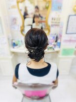 美容室 ティンカーベル&nbsp;シニヨンヘア