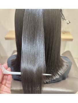 アルブル ヘアー デザイン(arbre hair design) 艶感！縮毛矯正
