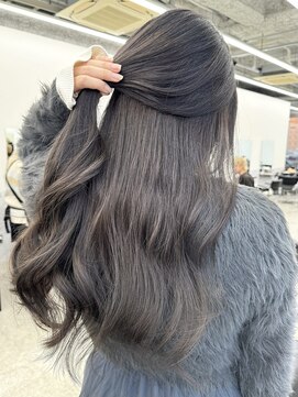 エゴル ナゴヤサカエ(ENGOL NAGOYA SAKAE) シルバー/アッシュ/ハイトーン/インナーカラー/グレージュ