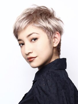 ピークアブー 原宿ハラカド(PEEK-A-BOO) 2ブロックベリーショート/プラチナブロンド/PEEKABOO