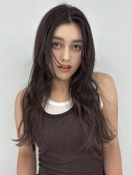 ユーフォリア 青山(Euphoria) ロングレイヤー 斜めバンググレージュカラーデザインカラー