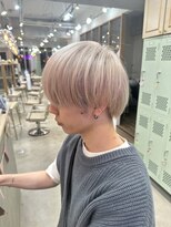 ヴァイス 新宿店(VAICE)&nbsp;White beige