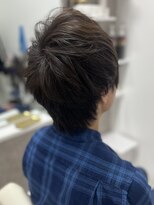 アミカ(Amica) 白髪ぼかし×束感ショート